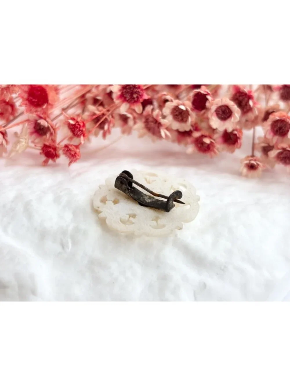 Mother of Pearl Snowflake Carved Shape Vintage Brooch Pin